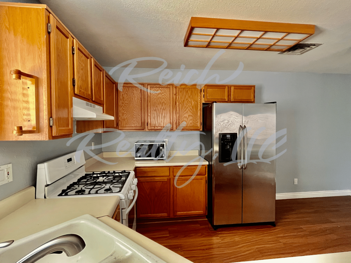 MESA RENTAL 4 Bed / 2.5 Bath UNFURNISHED 12 MONTH LEASE AVAILABLE